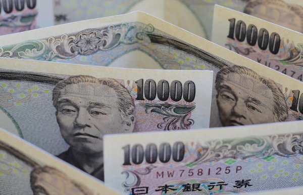 股配资网站 2025，日本一季度GDP不升反降！意外，日元支付为何反超人民币？